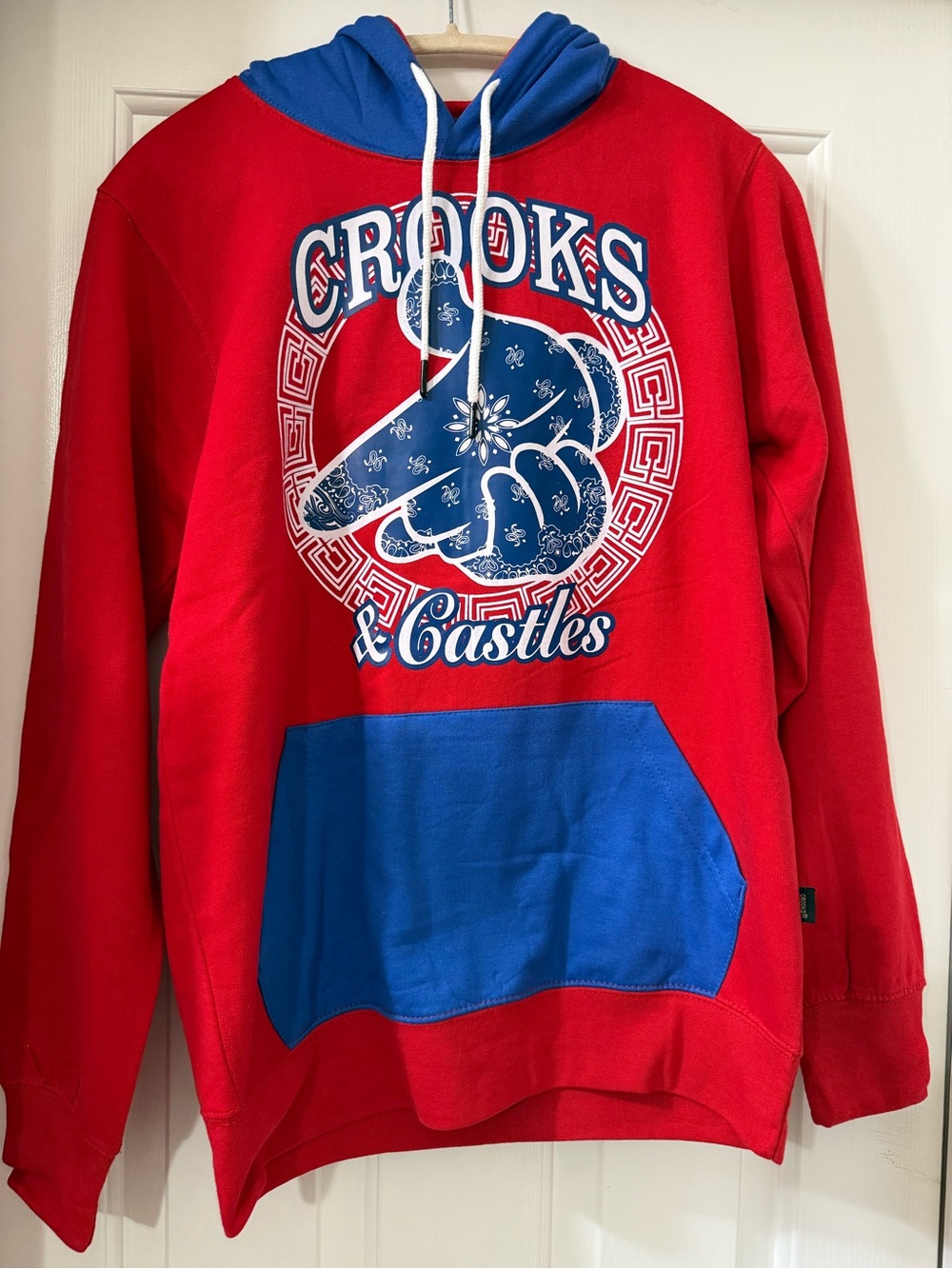 Crooks & Castles Red and Blue Logo Crewneck Hoodie - Small *NWT